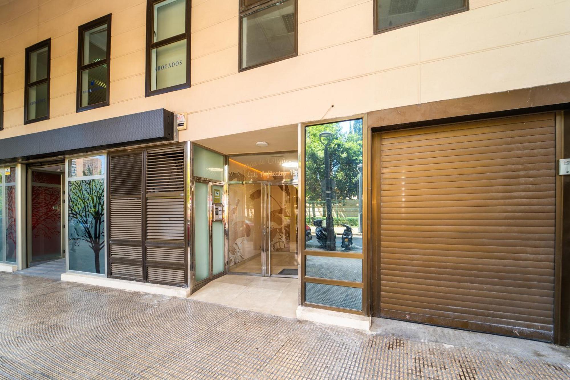 Apartamentos Anfiteatro Prime Benidorm Esterno foto